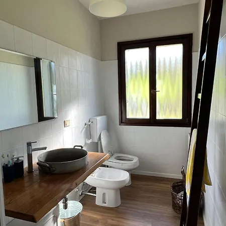 Immersa Nel Monteombraro